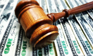 How Can I Get Money After an Atlanta Truck Accident?